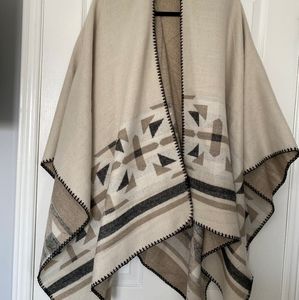 Beige shawl